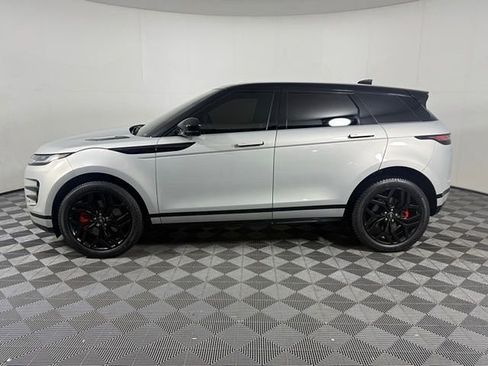 Used 2022 Land Rover Range Rover Evoque R-Dynamic SE image 3