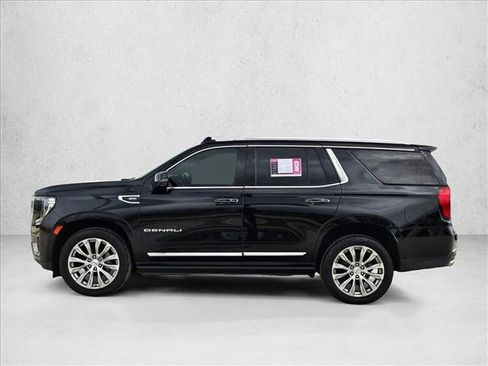 Used 2023 GMC Yukon Denali RWD image 8