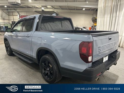 Used 2025 Honda Ridgeline Black Edition image 6