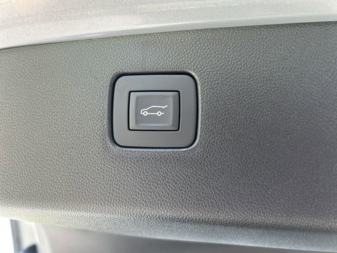 New 2025 Buick Envista Avenir image 12