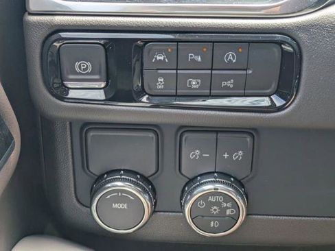 New 2026 GMC Yukon XL Elevation w/ LPO, Floor Liner Package RWD image 29
