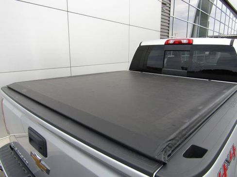 Used 2017 Chevrolet Silverado 1500 LT w/ All Star Edition AWD/4WD image 9