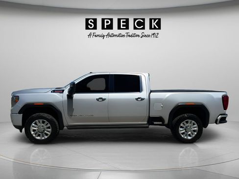 Used 2021 GMC Sierra 2500 Denali w/ Denali Ultimate Package AWD/4WD image 2