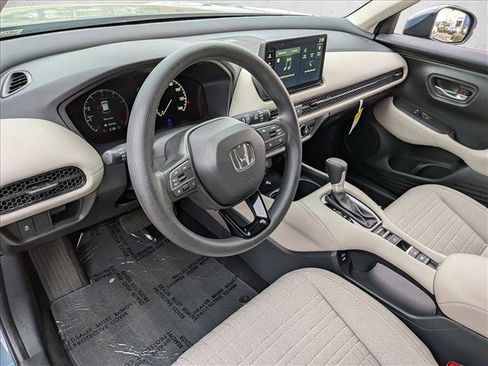 Certified 2026 Honda HR-V LX image 9