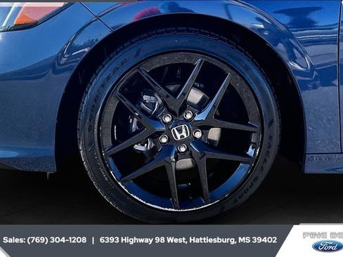 Used 2025 Honda Civic Sport image 7