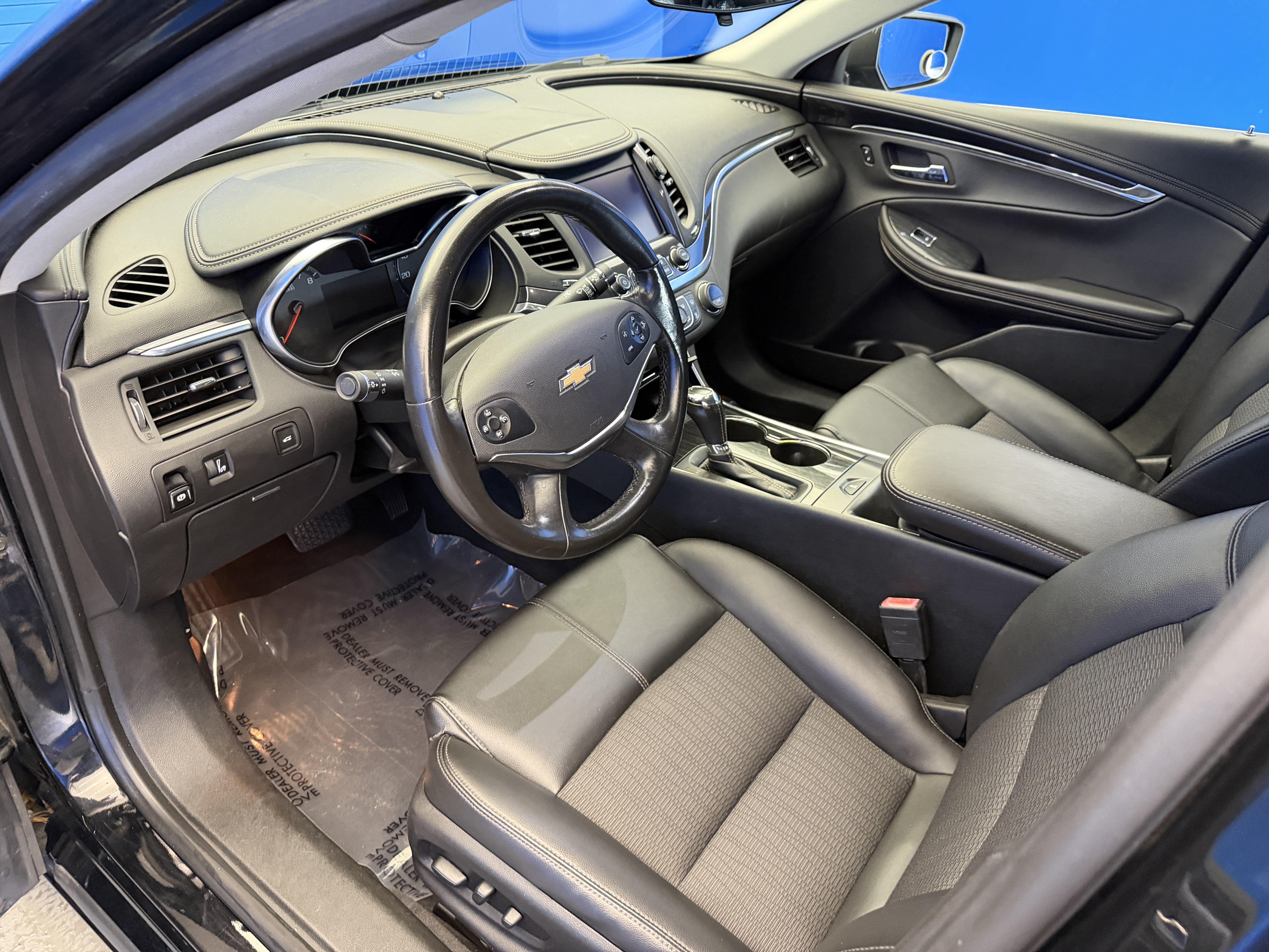 Used 2019 Chevrolet Impala LT FWD image 11