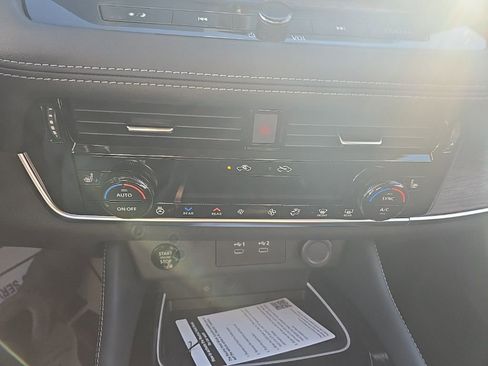 New 2026 Nissan Rogue Platinum w/ Platinum Premium Package image 21