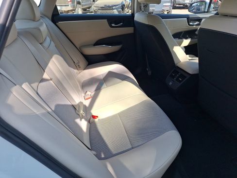 Used 2019 Honda Clarity Plug-In Hybrid image 32