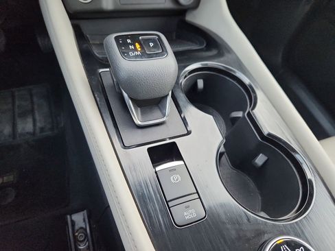 Used 2023 Nissan Rogue SL w/ SL Premium Package image 23