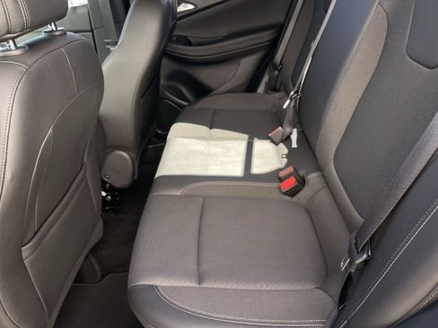 Used 2025 Buick Encore GX Preferred AWD/4WD image 21
