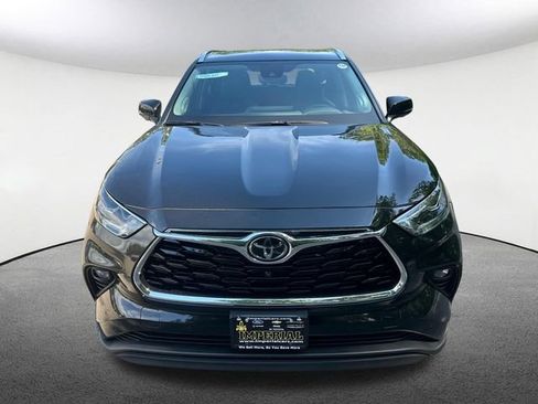 New 2026 Toyota Highlander Limited AWD/4WD image 4