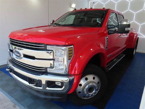Used 2019 Ford F450 Lariat w/ Chrome Package AWD/4WD image 4