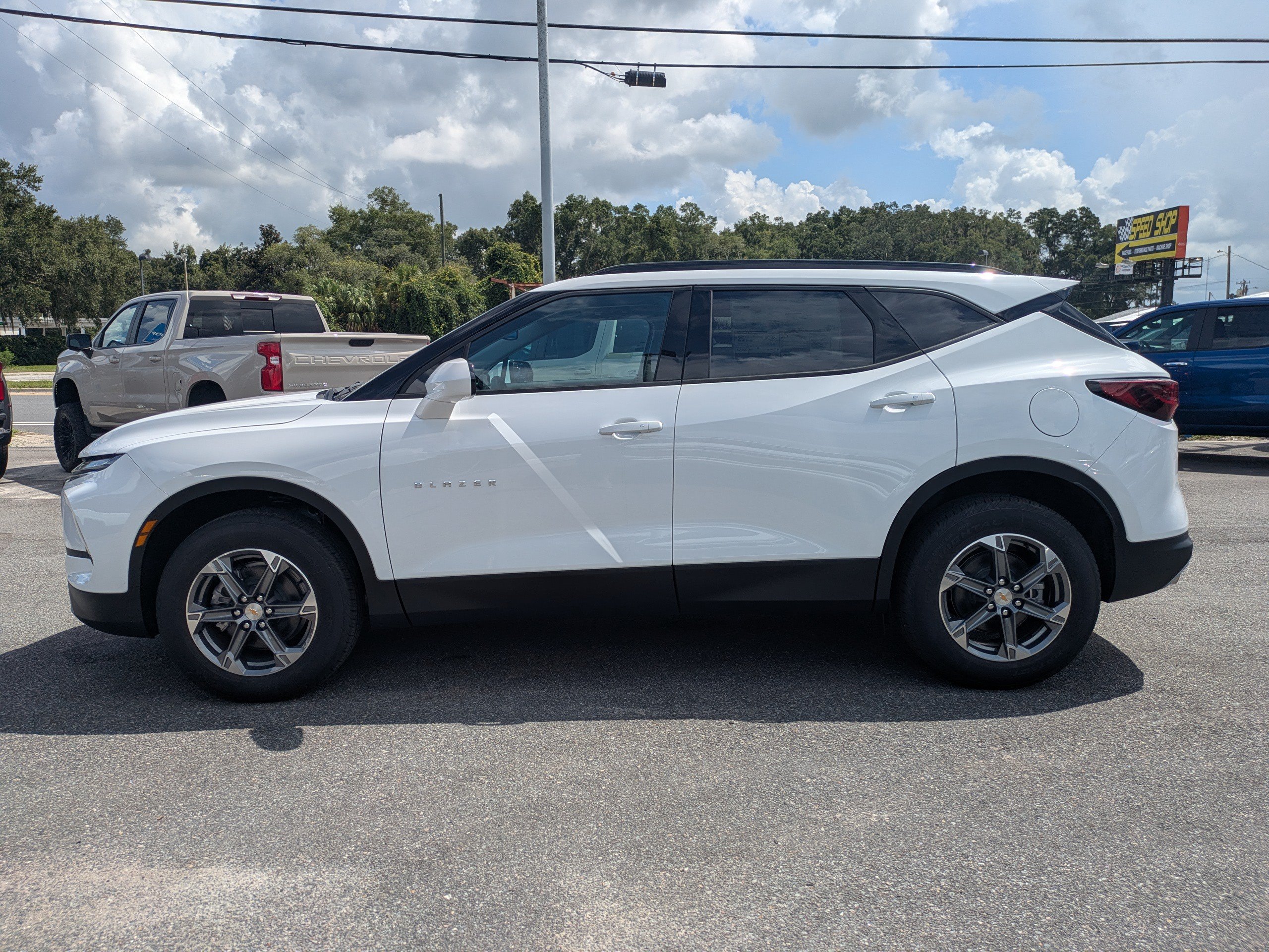 New 2026 Chevrolet Blazer LT w/ Convenience Package FWD image 7