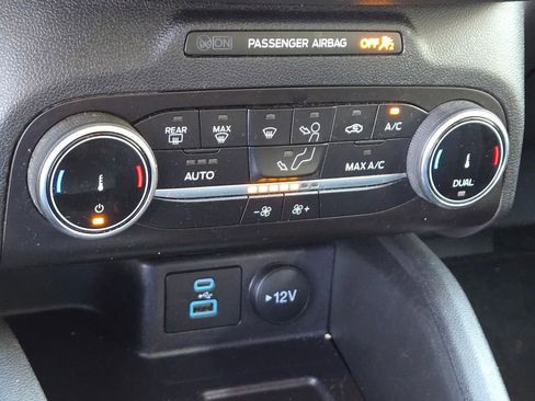 Used 2023 Ford Escape Active image 19