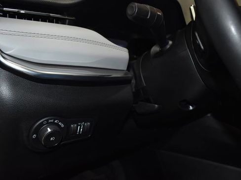 Certified 2023 Jeep Compass Limited image 27