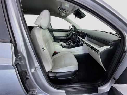 Used 2025 Hyundai Tucson SEL FWD image 33