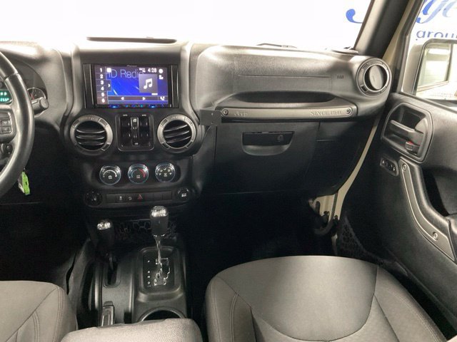 Used 2018 Jeep Wrangler Unlimited Sport S AWD/4WD image 16