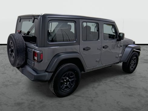 Used 2021 Jeep Wrangler Unlimited Sport image 4