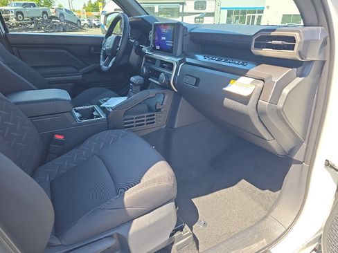 New 2026 Toyota Tacoma SR5 RWD image 15