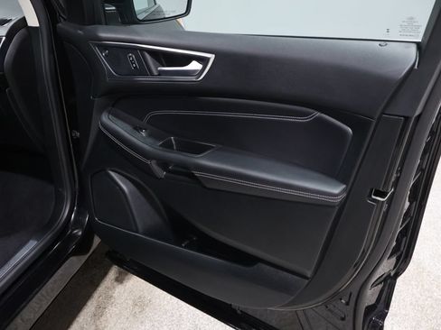 Used 2024 Ford Edge Titanium AWD/4WD image 29
