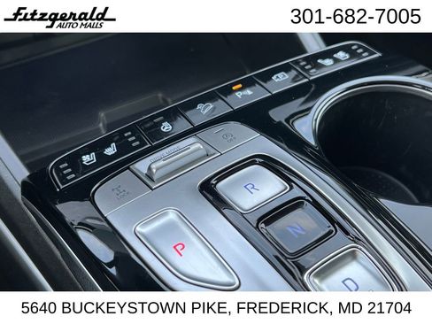 Used 2024 Hyundai Tucson Limited image 32