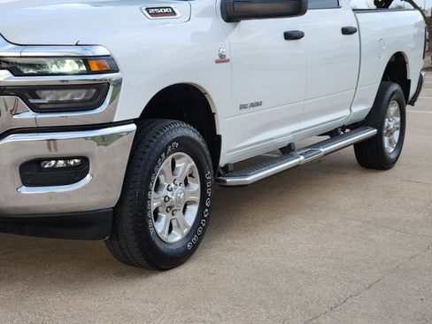 Used 2025 RAM 2500 Lone Star image 9