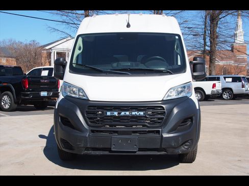 Used 2023 RAM ProMaster 2500 image 9