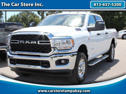Used 2024 RAM 2500 Big Horn AWD/4WD image 1