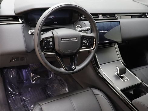 New 2026 Land Rover Range Rover Velar S image 7