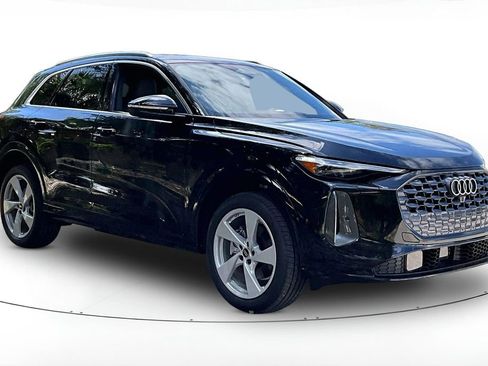 New 2026 Audi Q5 Premium Plus AWD/4WD image 1