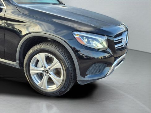 Used 2018 Mercedes-Benz GLC 300 image 36
