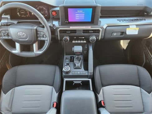 New 2025 Toyota Tacoma TRD Off-Road image 18