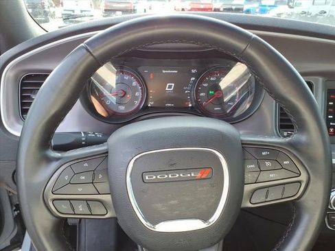Used 2022 Dodge Charger SXT w/ Blacktop Package image 19