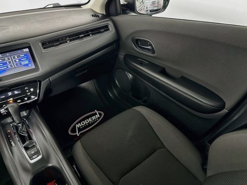 Used 2022 Honda HR-V EX image 32