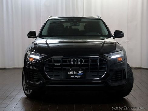 Used 2020 Audi Q8 Prestige AWD/4WD image 5