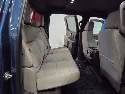 Used 2019 Chevrolet Silverado 1500 LT Trail Boss AWD/4WD image 11