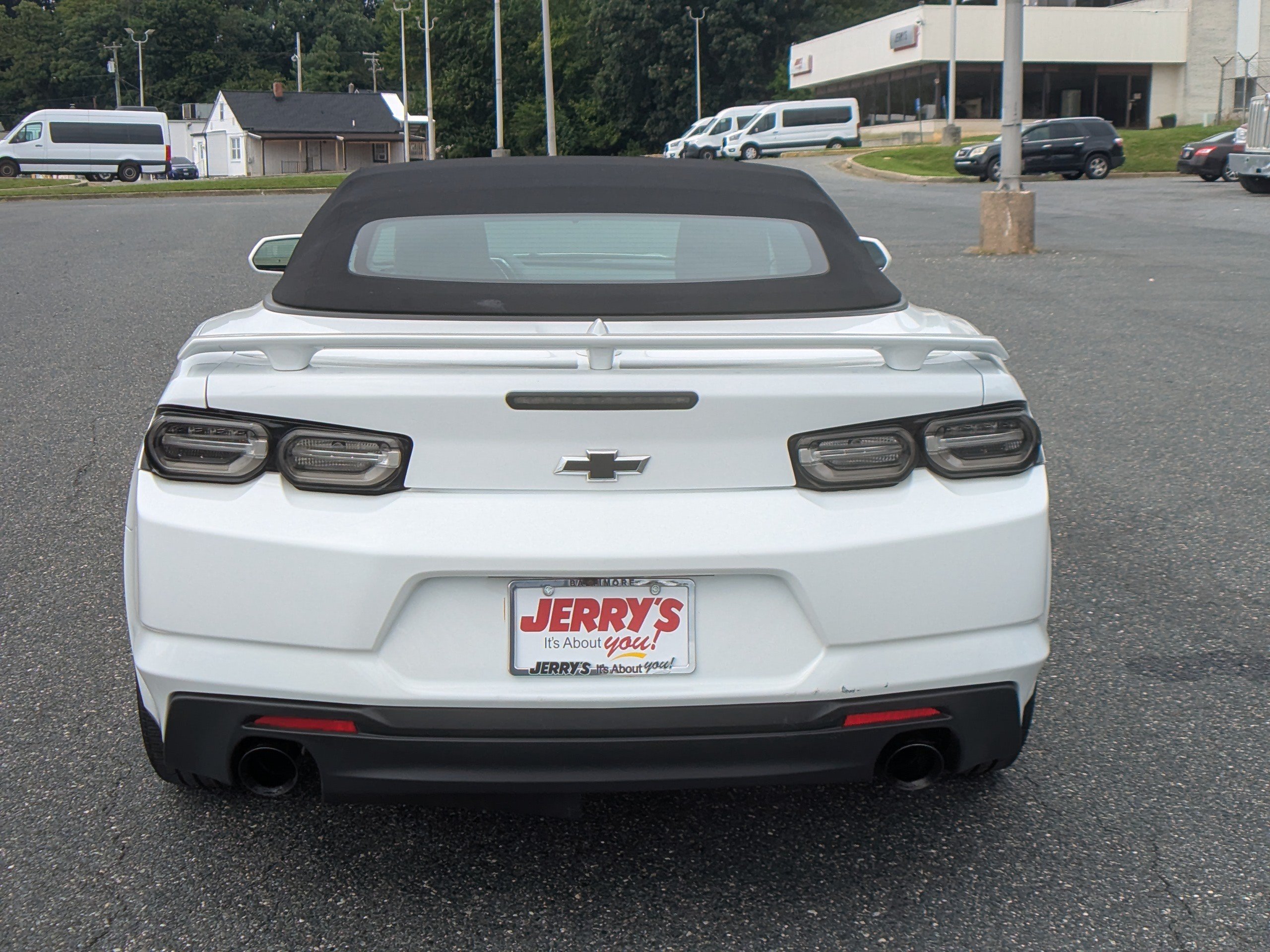 Used 2024 Chevrolet Camaro LT RWD image 7