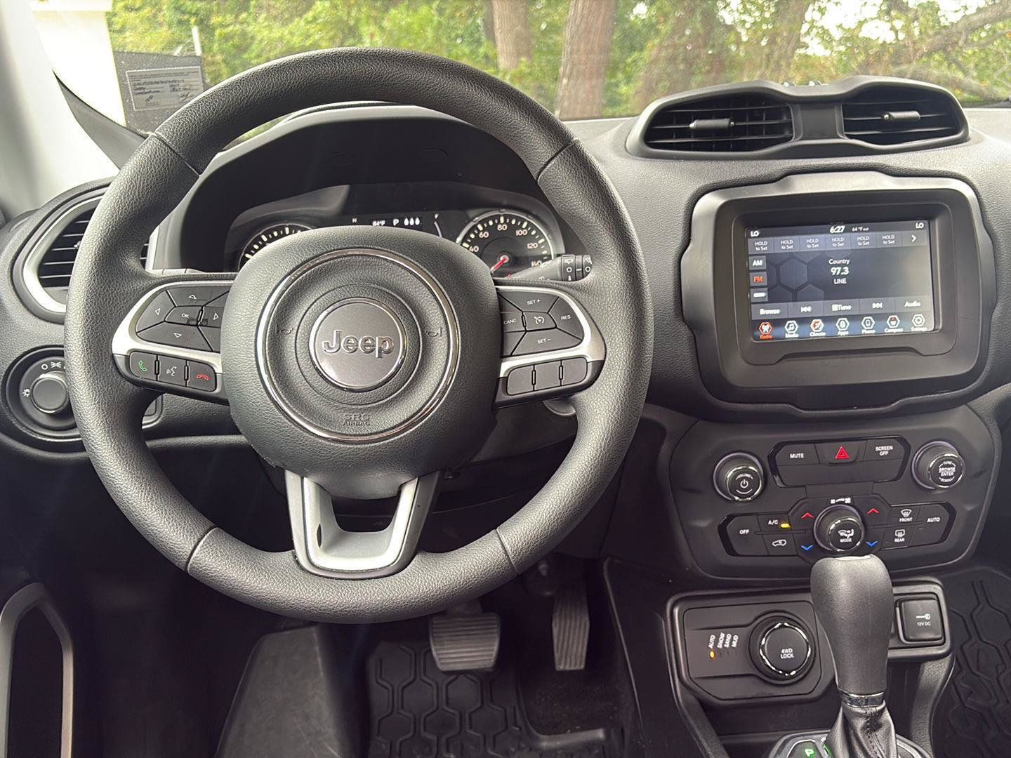 Used 2019 Jeep Renegade Sport w/ UConnect 7.0 Group AWD/4WD image 20