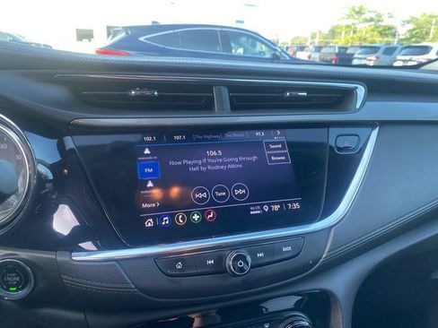 Used 2023 Buick Encore GX Select w/ Sport Touring Package image 25