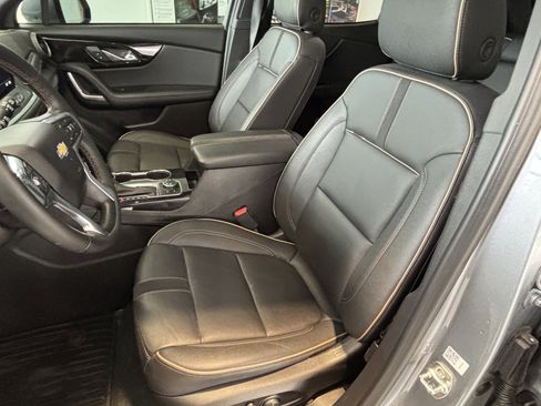 Used 2024 Chevrolet Blazer Premier image 8