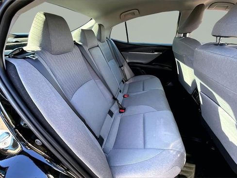 Used 2025 Toyota Camry LE image 20
