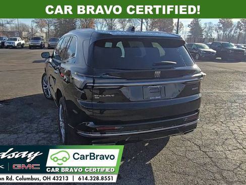 Used 2025 Buick Enclave Avenir w/ Super Cruise Package image 6