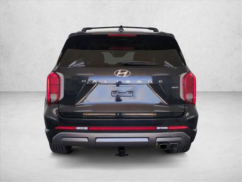 Used 2024 Hyundai Palisade Limited AWD/4WD image 7