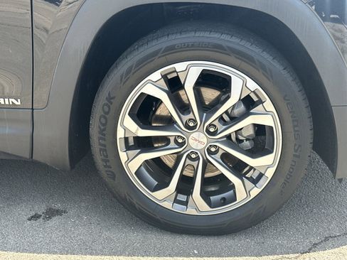 Used 2020 GMC Terrain SLT w/ Preferred Package AWD/4WD image 12
