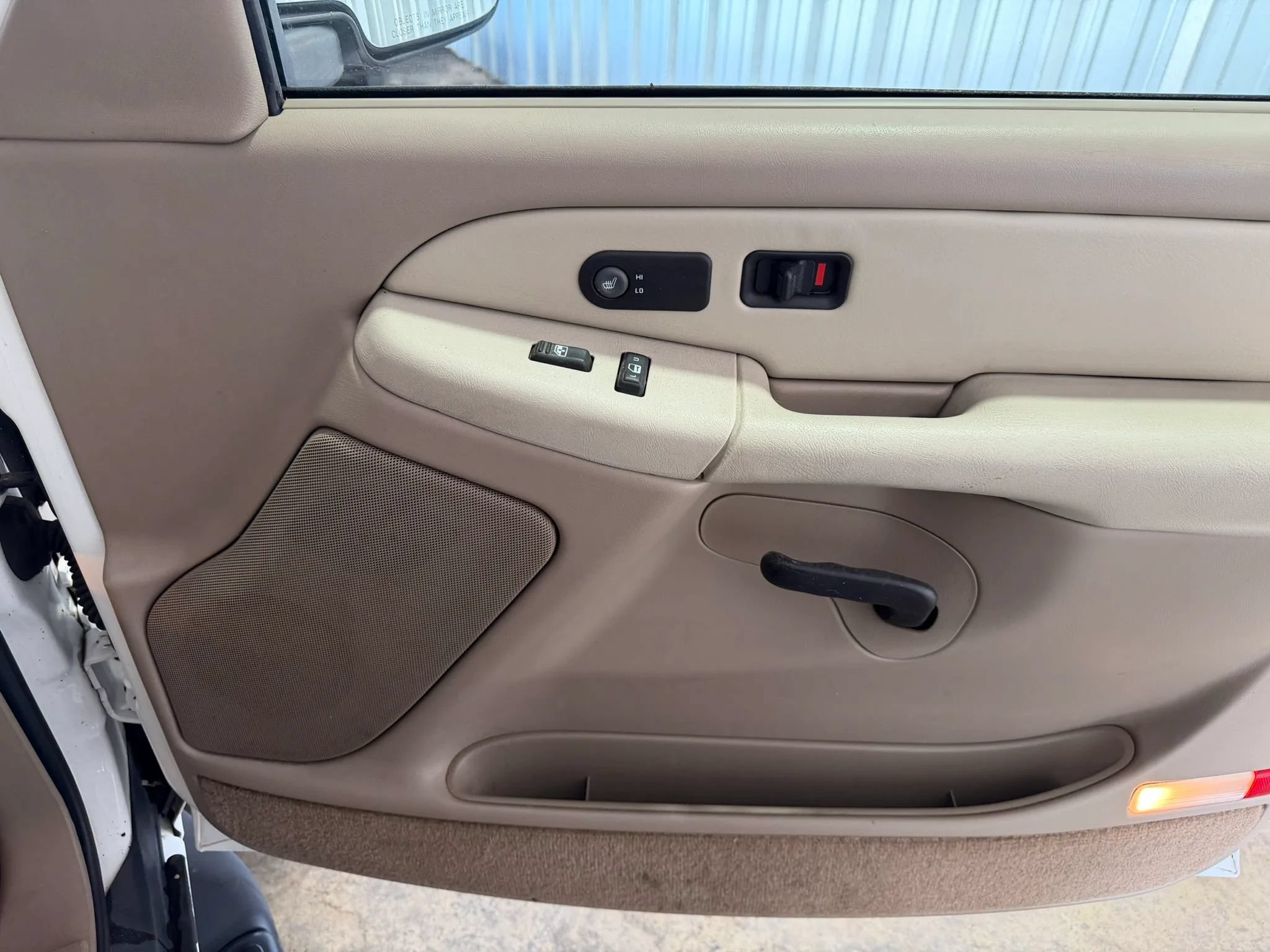 Used 2002 Chevrolet Tahoe LT RWD image 22