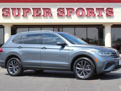 Used 2022 Volkswagen Tiguan SE