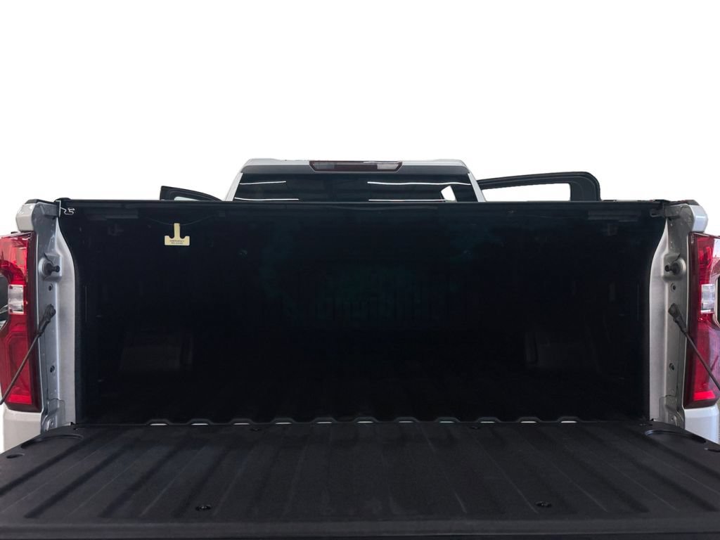 Used 2019 Chevrolet Silverado 1500 Custom w/ Custom Convenience Package RWD image 19