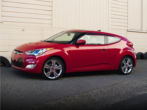 Used 2012 Hyundai Veloster FWD image 1