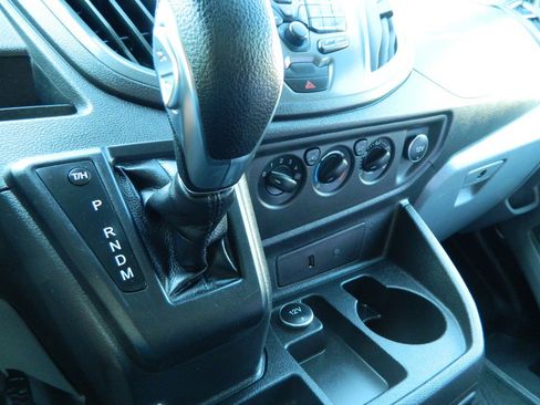 Used 2019 Ford Transit 250 130 Low Roof image 18