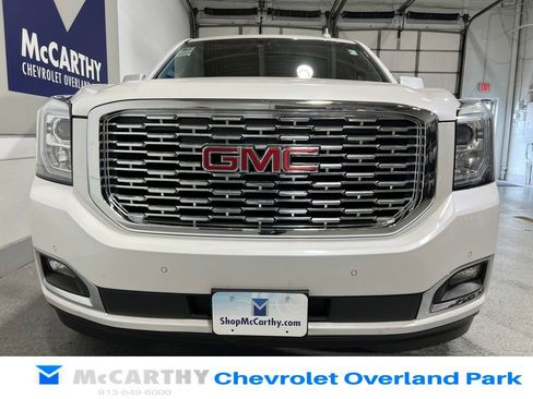 Used 2018 GMC Yukon Denali w/ Denali Ultimate Package AWD/4WD image 10
